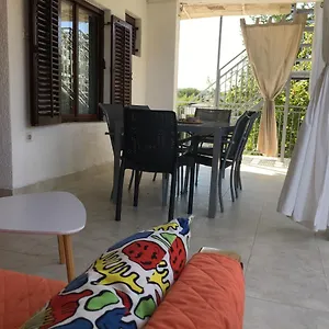 apartmani-niessner.primorje-gorskikotar.com/